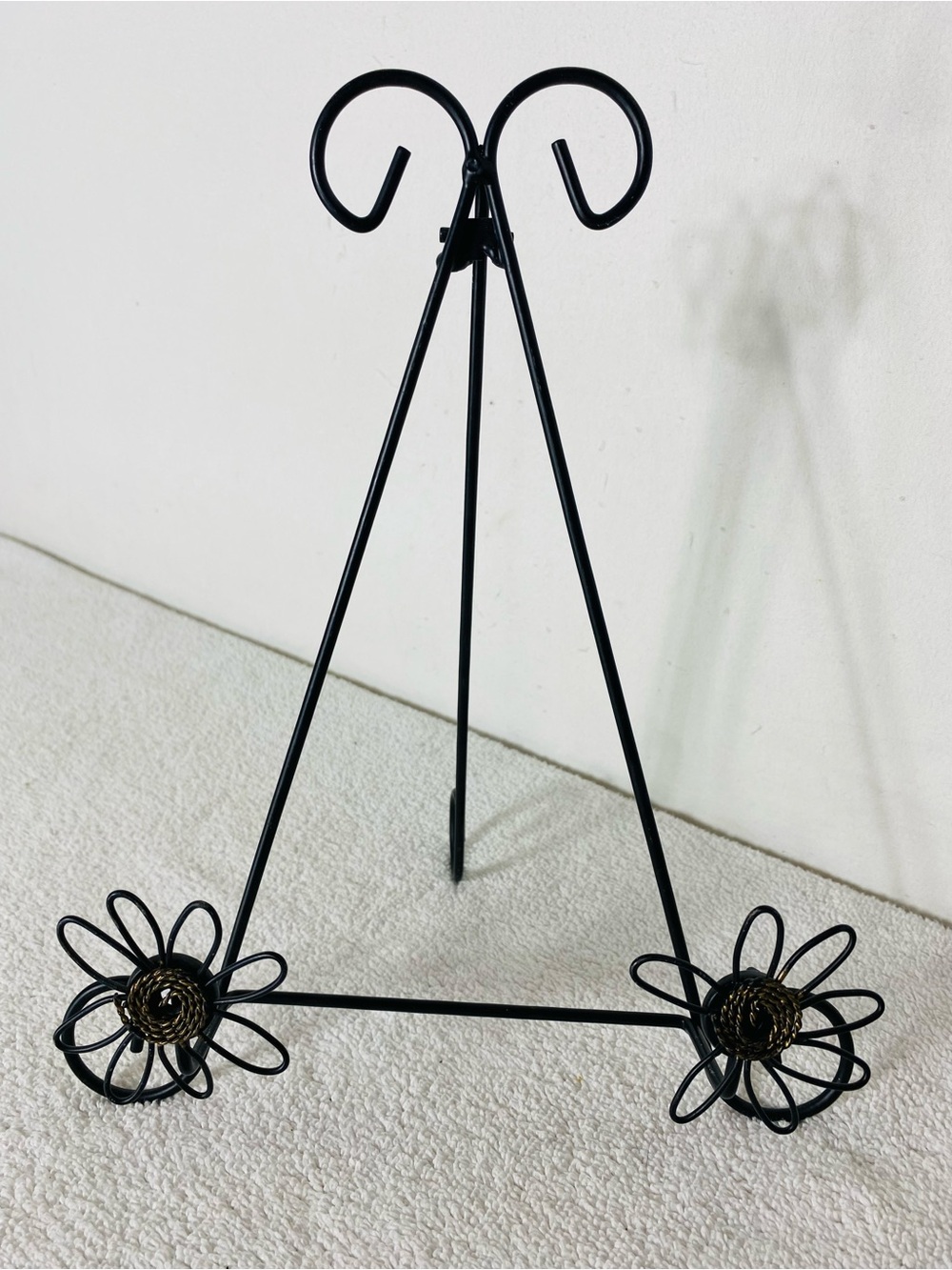 Black Iron Flower Display Easel Tabletop Picture Frame Art Book Holder